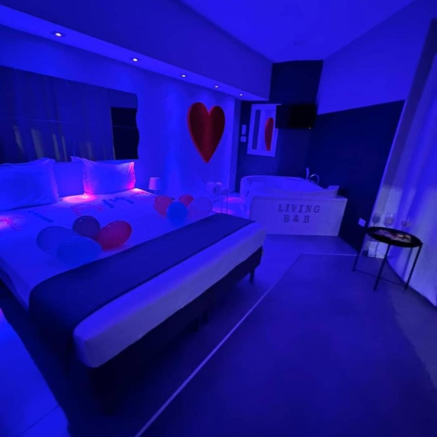 Living Bed And Breakfast Касория Екстериор снимка