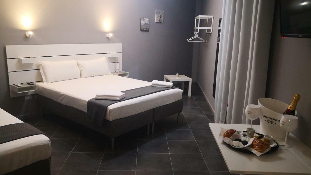 Living Bed And Breakfast Касория Екстериор снимка